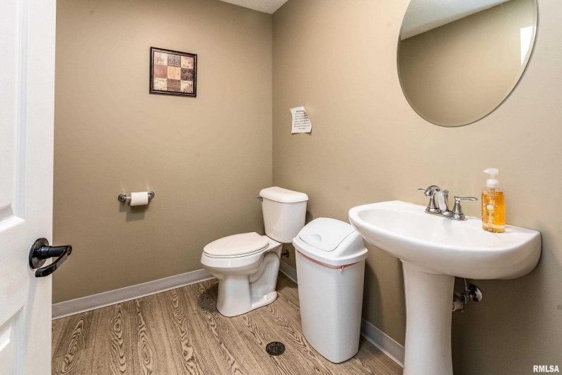 712 Carbon Street, Marion, Illinois 62959, 0 , 0 ,0,Commercial Sale,For Sale,Carbon,0,RMAQC4269170