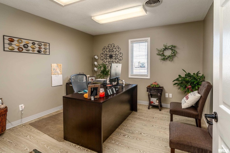 712 Carbon Street, Marion, Illinois 62959, 0 , 0 ,0,Commercial Sale,For Sale,Carbon,0,RMAQC4269170