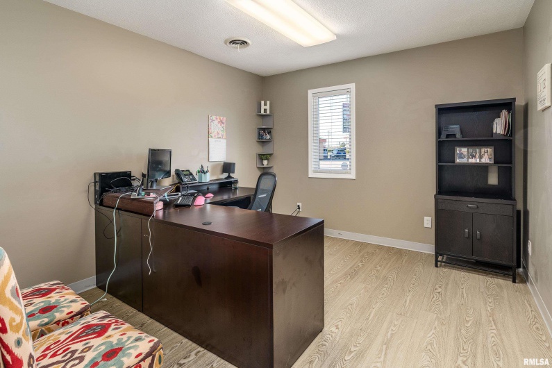 712 Carbon Street, Marion, Illinois 62959, 0 , 0 ,0,Commercial Sale,For Sale,Carbon,0,RMAQC4269170