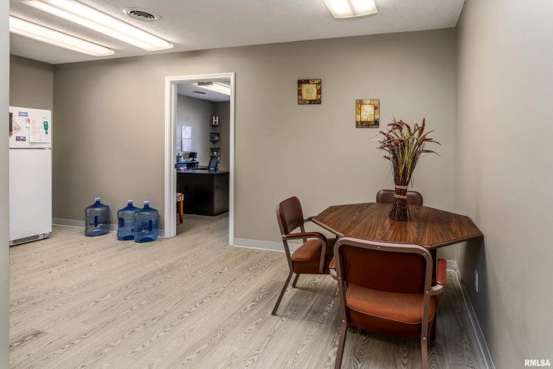 712 Carbon Street, Marion, Illinois 62959, 0 , 0 ,0,Commercial Sale,For Sale,Carbon,0,RMAQC4269170