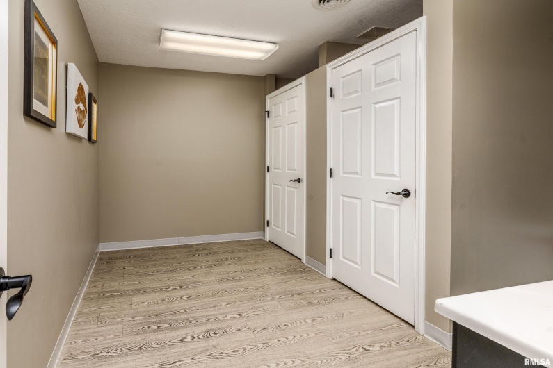 712 Carbon Street, Marion, Illinois 62959, 0 , 0 ,0,Commercial Sale,For Sale,Carbon,0,RMAQC4269170