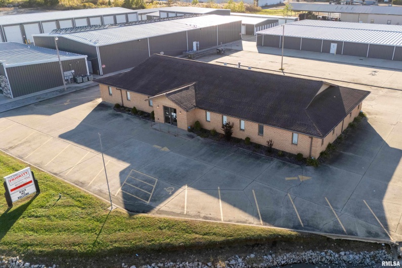 712 Carbon Street, Marion, Illinois 62959, 0 , 0 ,0,Commercial Sale,For Sale,Carbon,0,RMAQC4269170