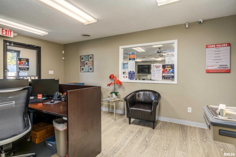 712 Carbon Street, Marion, Illinois 62959, 0 , 0 ,0,Commercial Sale,For Sale,Carbon,0,RMAQC4269170