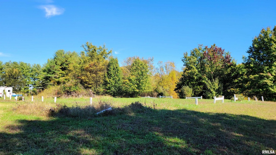 3898 COUNTRY CLUB Road, Carbondale, Illinois 62901, 3 Bedrooms Bedrooms, 0 ,3 BathroomsBathrooms,Residential,For Sale,COUNTRY CLUB,0,RMAEB460400