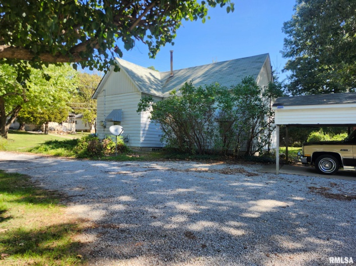 4760 RALEIGH Road, Eldorado, Illinois 62930, 1 Bedroom Bedrooms, 0 ,1 BathroomBathrooms,Residential,For Sale,RALEIGH,0,RMAEB460407