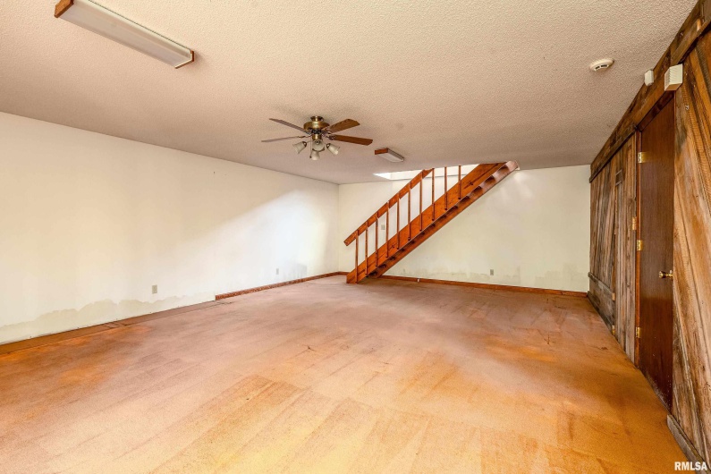 4648 Highway 127, Carbondale, Illinois 62903, 3 Bedrooms Bedrooms, 0 ,2 BathroomsBathrooms,Residential,For Sale,Highway 127,0,RMAEB460416