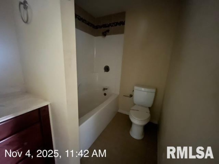 101 LAWRENCE Street, DeSoto, Illinois 62924, 4 Bedrooms Bedrooms, 0 ,2 BathroomsBathrooms,Residential,For Sale,LAWRENCE,0,RMAEB460421