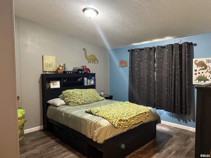 65 Payne Drive, Goreville, Illinois 62939, 4 Bedrooms Bedrooms, 0 ,3 BathroomsBathrooms,Residential,For Sale,Payne,0,RMAEB459963