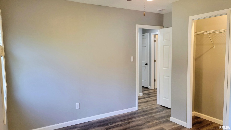 1005 MOORE Street, Carterville, Illinois 62918, 3 Bedrooms Bedrooms, 0 ,1 BathroomBathrooms,Residential,For Sale,MOORE,0,RMAEB460426