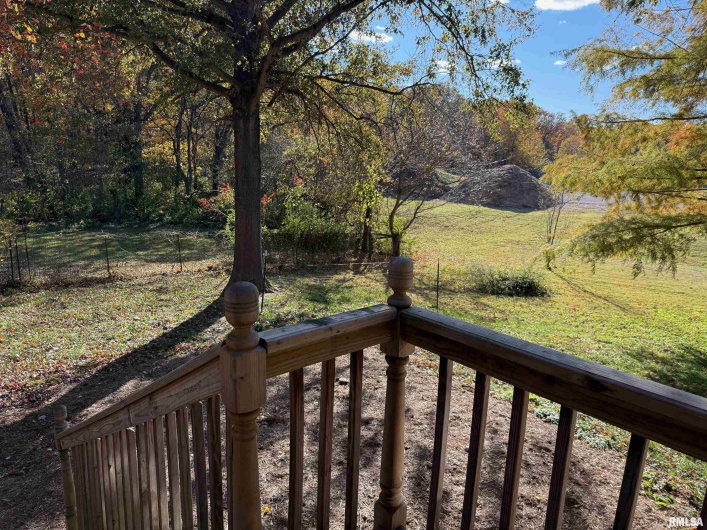 606 KENNEDY Drive, DeSoto, Illinois 62966, 3 Bedrooms Bedrooms, 0 ,1 BathroomBathrooms,Residential,For Sale,KENNEDY,0,RMAQC4269238