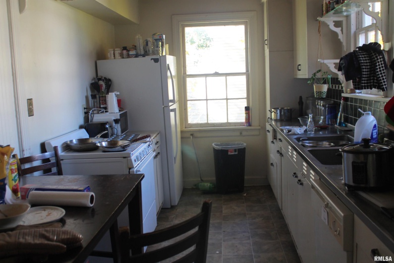 502 Freeman Street, Carbondale, Illinois 62901, 0 , 0 ,0,Residential Income,For Sale,Freeman,0,RMAEB460431