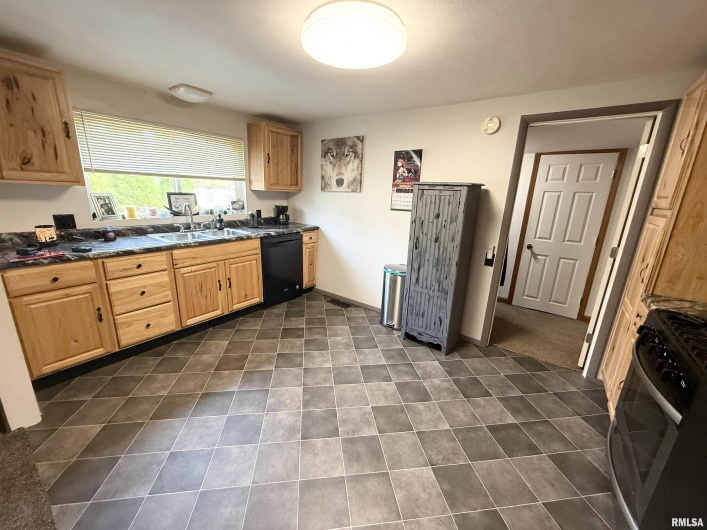 116 WILSON Street, Hurst, Illinois 62949, 2 Bedrooms Bedrooms, 0 ,1 BathroomBathrooms,Residential,For Sale,WILSON,0,RMAEB460430