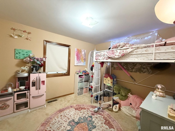 11730 KEVIN Lane, Carterville, Illinois 62918, 3 Bedrooms Bedrooms, 0 ,2 BathroomsBathrooms,Residential,For Sale,KEVIN,0,RMAQC4269267