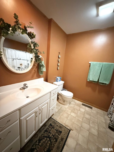 11730 KEVIN Lane, Carterville, Illinois 62918, 3 Bedrooms Bedrooms, 0 ,2 BathroomsBathrooms,Residential,For Sale,KEVIN,0,RMAQC4269267