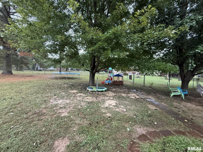 11730 KEVIN Lane, Carterville, Illinois 62918, 3 Bedrooms Bedrooms, 0 ,2 BathroomsBathrooms,Residential,For Sale,KEVIN,0,RMAQC4269267