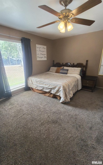 3204 HAWTHORNE Court, Marion, Illinois 62959, 4 Bedrooms Bedrooms, 0 ,2 BathroomsBathrooms,Residential,For Sale,HAWTHORNE,0,RMAQC4267588