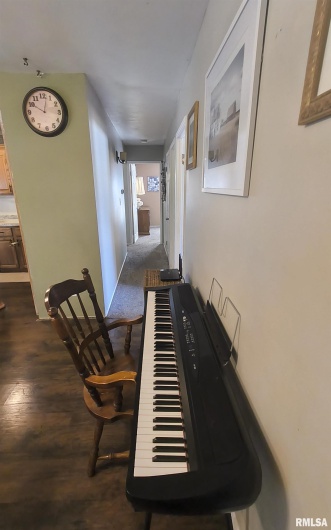 3204 HAWTHORNE Court, Marion, Illinois 62959, 4 Bedrooms Bedrooms, 0 ,2 BathroomsBathrooms,Residential,For Sale,HAWTHORNE,0,RMAQC4267588