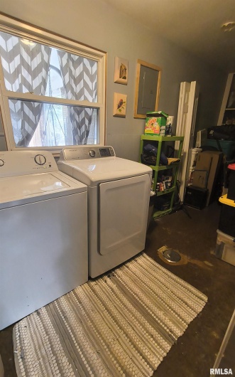 3204 HAWTHORNE Court, Marion, Illinois 62959, 4 Bedrooms Bedrooms, 0 ,2 BathroomsBathrooms,Residential,For Sale,HAWTHORNE,0,RMAQC4267588