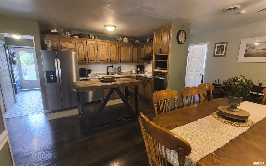 3204 HAWTHORNE Court, Marion, Illinois 62959, 4 Bedrooms Bedrooms, 0 ,2 BathroomsBathrooms,Residential,For Sale,HAWTHORNE,0,RMAQC4267588