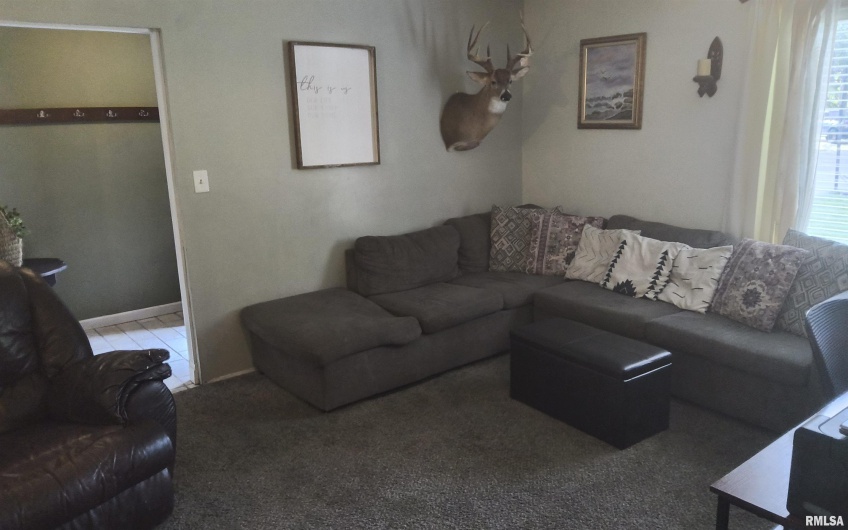 3204 HAWTHORNE Court, Marion, Illinois 62959, 4 Bedrooms Bedrooms, 0 ,2 BathroomsBathrooms,Residential,For Sale,HAWTHORNE,0,RMAQC4267588