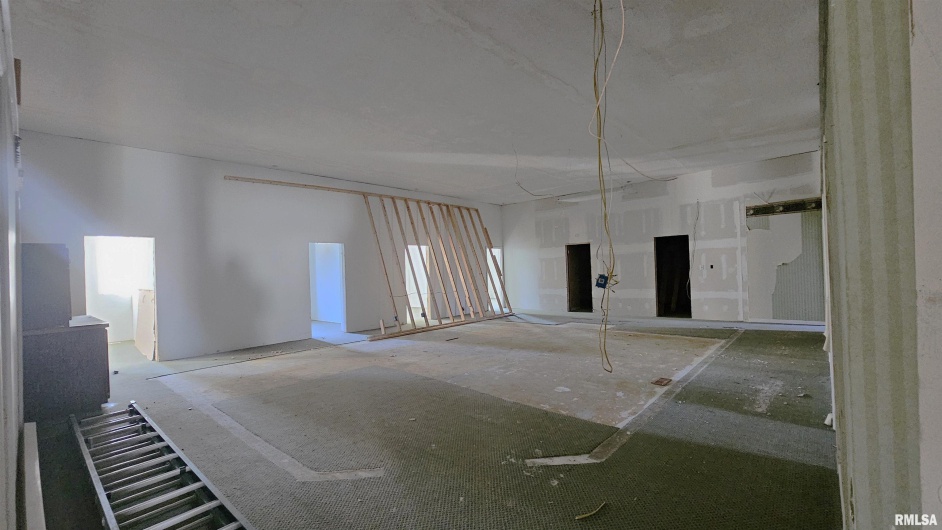 200 12TH Street, Johnston City, Illinois 62951, 0 , 0 ,0,Residential Income,For Sale,12TH,0,RMAEB460436