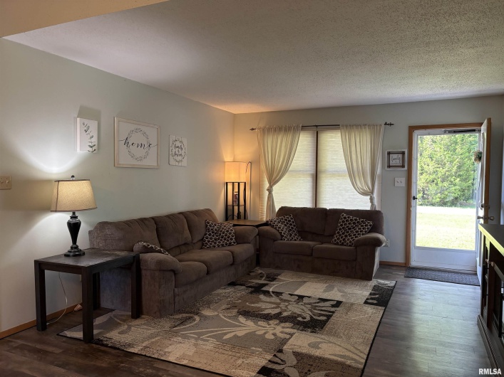 2119 Rains Street, Murphysboro, Illinois 62966, 3 Bedrooms Bedrooms, 0 ,1 BathroomBathrooms,Residential,For Sale,Rains,0,RMAEB458786