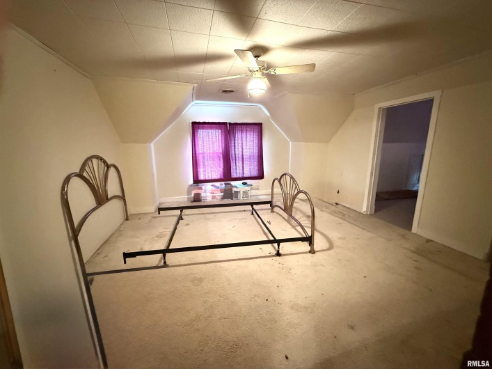 401 7TH Street, Herrin, Illinois 62948, 5 Bedrooms Bedrooms, 0 ,3 BathroomsBathrooms,Residential,For Sale,7TH,0,RMAEB458582