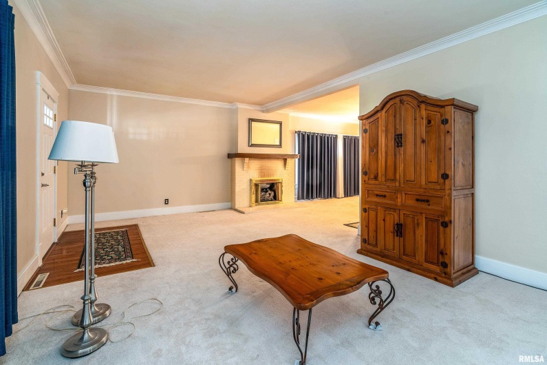 311 POPLAR Street, Harrisburg, Illinois 62946, 4 Bedrooms Bedrooms, 0 ,1 BathroomBathrooms,Residential,For Sale,POPLAR,0,RMAQC4269298