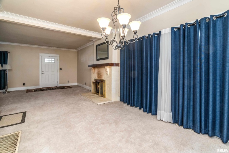 311 POPLAR Street, Harrisburg, Illinois 62946, 4 Bedrooms Bedrooms, 0 ,1 BathroomBathrooms,Residential,For Sale,POPLAR,0,RMAQC4269298