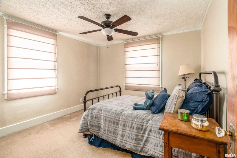 311 POPLAR Street, Harrisburg, Illinois 62946, 4 Bedrooms Bedrooms, 0 ,1 BathroomBathrooms,Residential,For Sale,POPLAR,0,RMAQC4269298