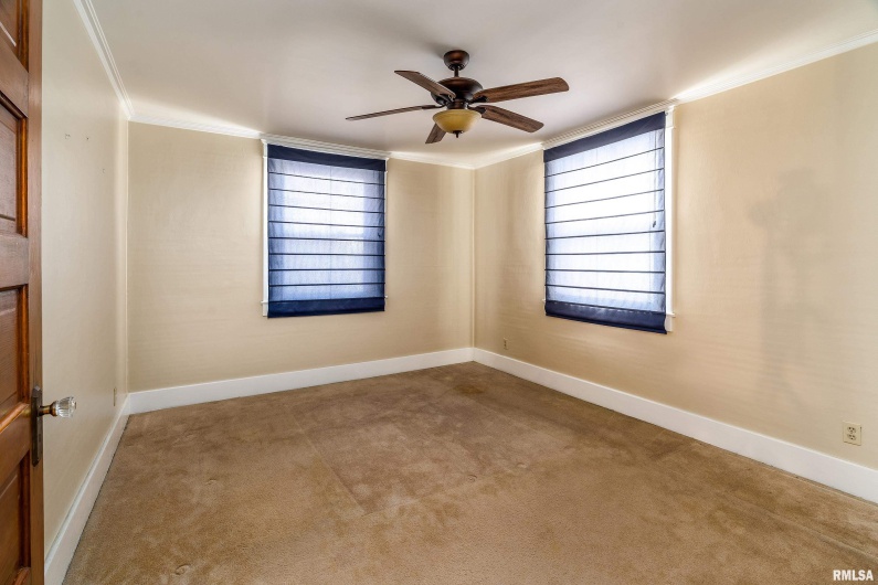 311 POPLAR Street, Harrisburg, Illinois 62946, 4 Bedrooms Bedrooms, 0 ,1 BathroomBathrooms,Residential,For Sale,POPLAR,0,RMAQC4269298