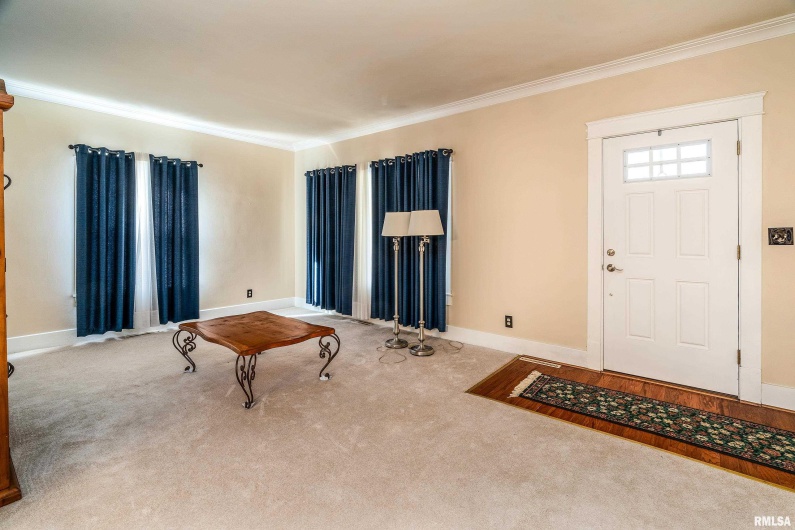 311 POPLAR Street, Harrisburg, Illinois 62946, 4 Bedrooms Bedrooms, 0 ,1 BathroomBathrooms,Residential,For Sale,POPLAR,0,RMAQC4269298