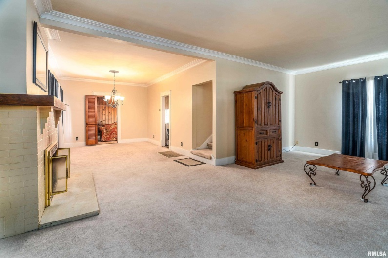 311 POPLAR Street, Harrisburg, Illinois 62946, 4 Bedrooms Bedrooms, 0 ,1 BathroomBathrooms,Residential,For Sale,POPLAR,0,RMAQC4269298