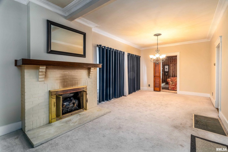 311 POPLAR Street, Harrisburg, Illinois 62946, 4 Bedrooms Bedrooms, 0 ,1 BathroomBathrooms,Residential,For Sale,POPLAR,0,RMAQC4269298