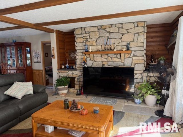 22145 Old Delta Mine Road, Marion, Illinois 62959, 3 Bedrooms Bedrooms, 0 ,2 BathroomsBathrooms,Residential,For Sale,Old Delta Mine,0,RMAEB460442