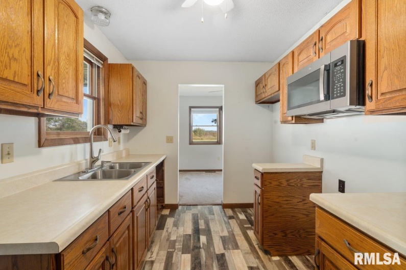 42 Bowed Tree Road, Stonefort, Illinois 62987, 2 Bedrooms Bedrooms, 0 ,2 BathroomsBathrooms,Residential,For Sale,Bowed Tree,0,RMAEB460172