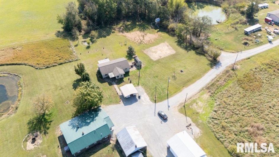 42 Bowed Tree Road, Stonefort, Illinois 62987, 2 Bedrooms Bedrooms, 0 ,2 BathroomsBathrooms,Residential,For Sale,Bowed Tree,0,RMAEB460172