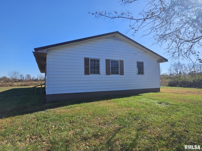 3830 State Route 147 Route, Vienna, Illinois 62995, 4 Bedrooms Bedrooms, 0 ,2 BathroomsBathrooms,Residential,For Sale,State Route 147,0,RMAEB460446