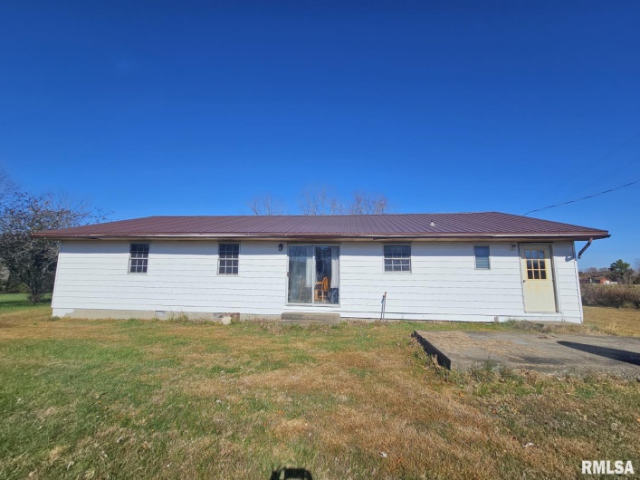 3830 State Route 147 Route, Vienna, Illinois 62995, 4 Bedrooms Bedrooms, 0 ,2 BathroomsBathrooms,Residential,For Sale,State Route 147,0,RMAEB460446