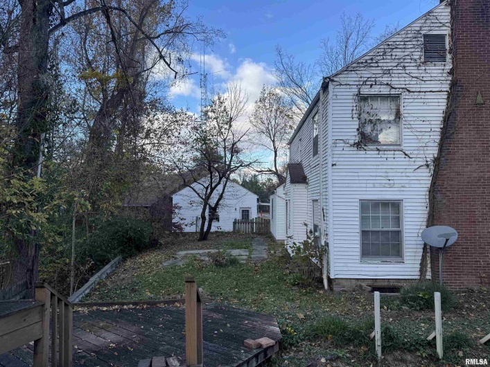 103 22ND Street, Murphysboro, Illinois 62966, 4 Bedrooms Bedrooms, 0 ,1 BathroomBathrooms,Residential,For Sale,22ND,0,RMAQC4269308