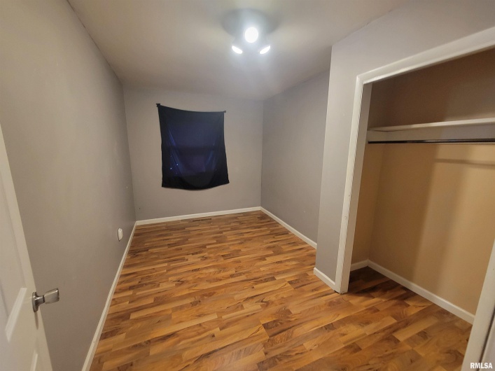 705 11TH Street, Herrin, Illinois 62948, 2 Bedrooms Bedrooms, 0 ,1 BathroomBathrooms,Residential,For Sale,11TH,0,RMAEB460448