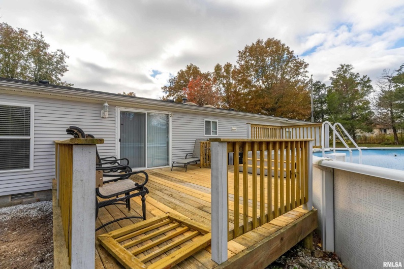 14574 EASTLAND Road, Marion, Illinois 62959, 4 Bedrooms Bedrooms, 0 ,2 BathroomsBathrooms,Residential,For Sale,EASTLAND,0,RMAEB460449