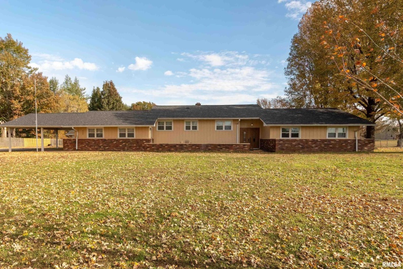 9784 Highway 127, Murphysboro, Illinois 62966, 3 Bedrooms Bedrooms, 0 ,3 BathroomsBathrooms,Residential,For Sale,Highway 127,0,RMAEB460450