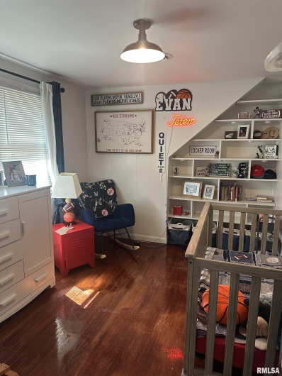 37 WESTWOOD Lane, Murphysboro, Illinois 62966, 4 Bedrooms Bedrooms, 0 ,3 BathroomsBathrooms,Residential,For Sale,WESTWOOD,0,RMAEB460451