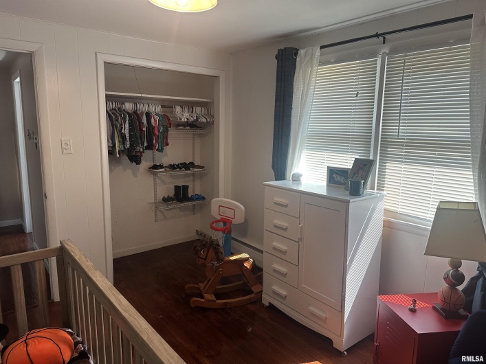 37 WESTWOOD Lane, Murphysboro, Illinois 62966, 4 Bedrooms Bedrooms, 0 ,3 BathroomsBathrooms,Residential,For Sale,WESTWOOD,0,RMAEB460451