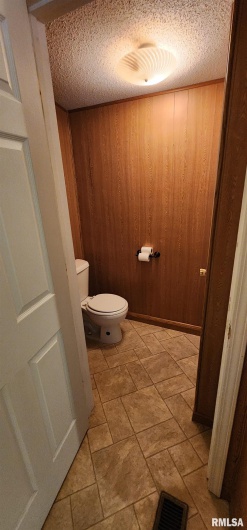 210 Old Plank Road, Chester, Illinois 62233, 3 Bedrooms Bedrooms, 0 ,2 BathroomsBathrooms,Manufactured In Park,For Sale,Old Plank,0,RMAEB460038