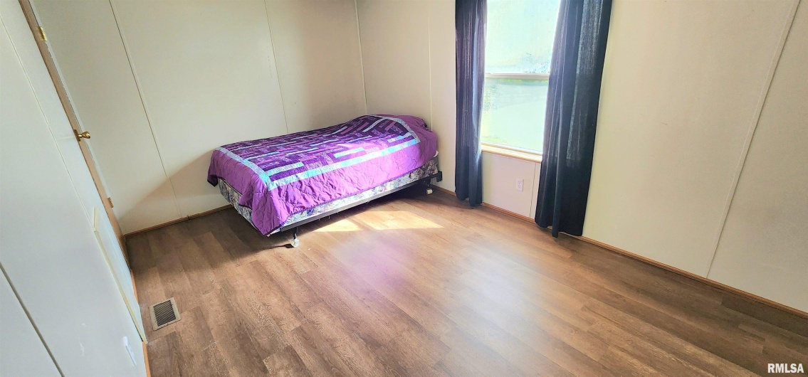 210 Old Plank Road, Chester, Illinois 62233, 3 Bedrooms Bedrooms, 0 ,2 BathroomsBathrooms,Manufactured In Park,For Sale,Old Plank,0,RMAEB460038