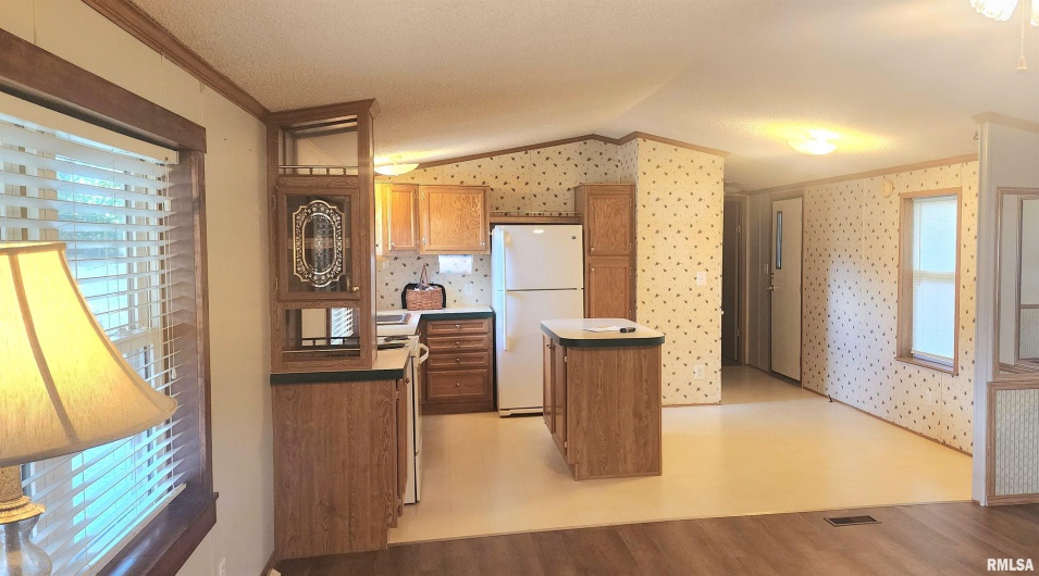 210 Old Plank Road, Chester, Illinois 62233, 3 Bedrooms Bedrooms, 0 ,2 BathroomsBathrooms,Manufactured In Park,For Sale,Old Plank,0,RMAEB460038