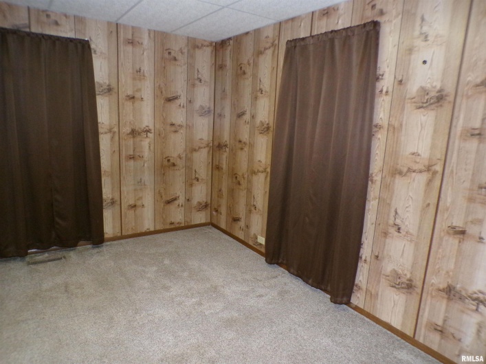 331 MINNIE Avenue, Tilden, Illinois 62292, 2 Bedrooms Bedrooms, 0 ,1 BathroomBathrooms,Residential,For Sale,MINNIE,0,RMAEB460454