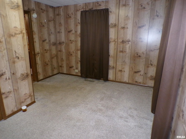 331 MINNIE Avenue, Tilden, Illinois 62292, 2 Bedrooms Bedrooms, 0 ,1 BathroomBathrooms,Residential,For Sale,MINNIE,0,RMAEB460454